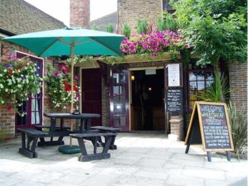 The Wheatsheaf Inn Cuckfield Exterior foto